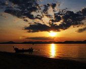 Relaxing on Koh NakhaNoi by Phuket Tour Provider